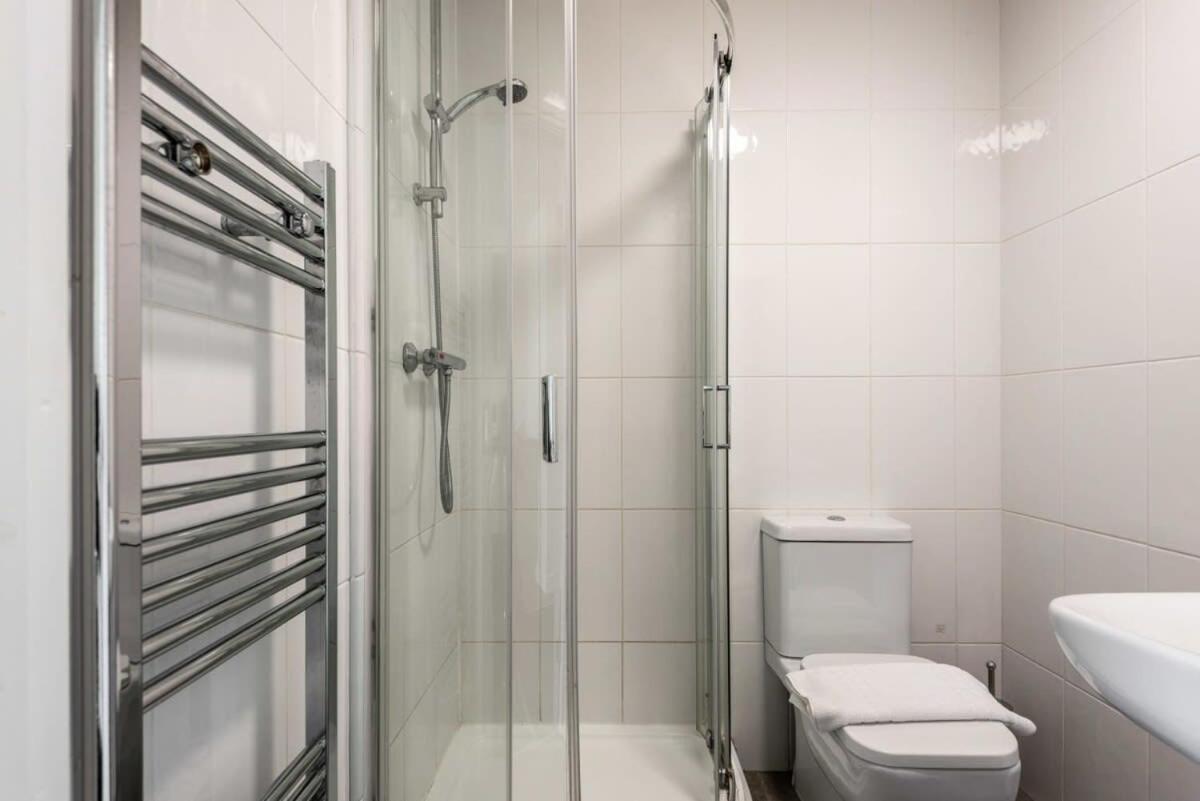 Modern & Bright Budget Studio In Central Doncaster Appartement Buitenkant foto