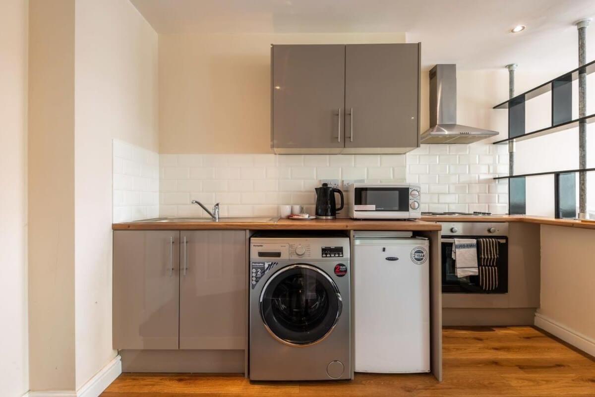 Modern & Bright Budget Studio In Central Doncaster Appartement Buitenkant foto