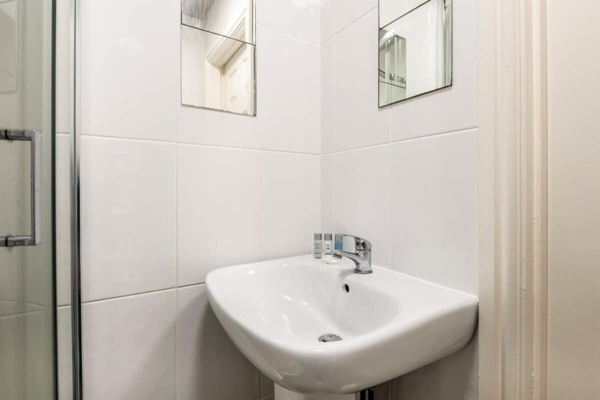 Modern & Bright Budget Studio In Central Doncaster Appartement Buitenkant foto