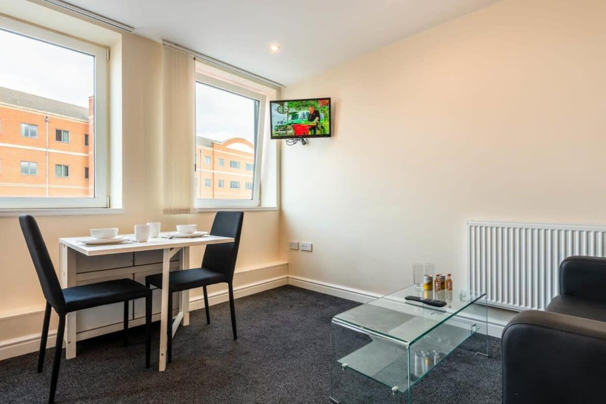 Modern & Bright Budget Studio In Central Doncaster Appartement Buitenkant foto