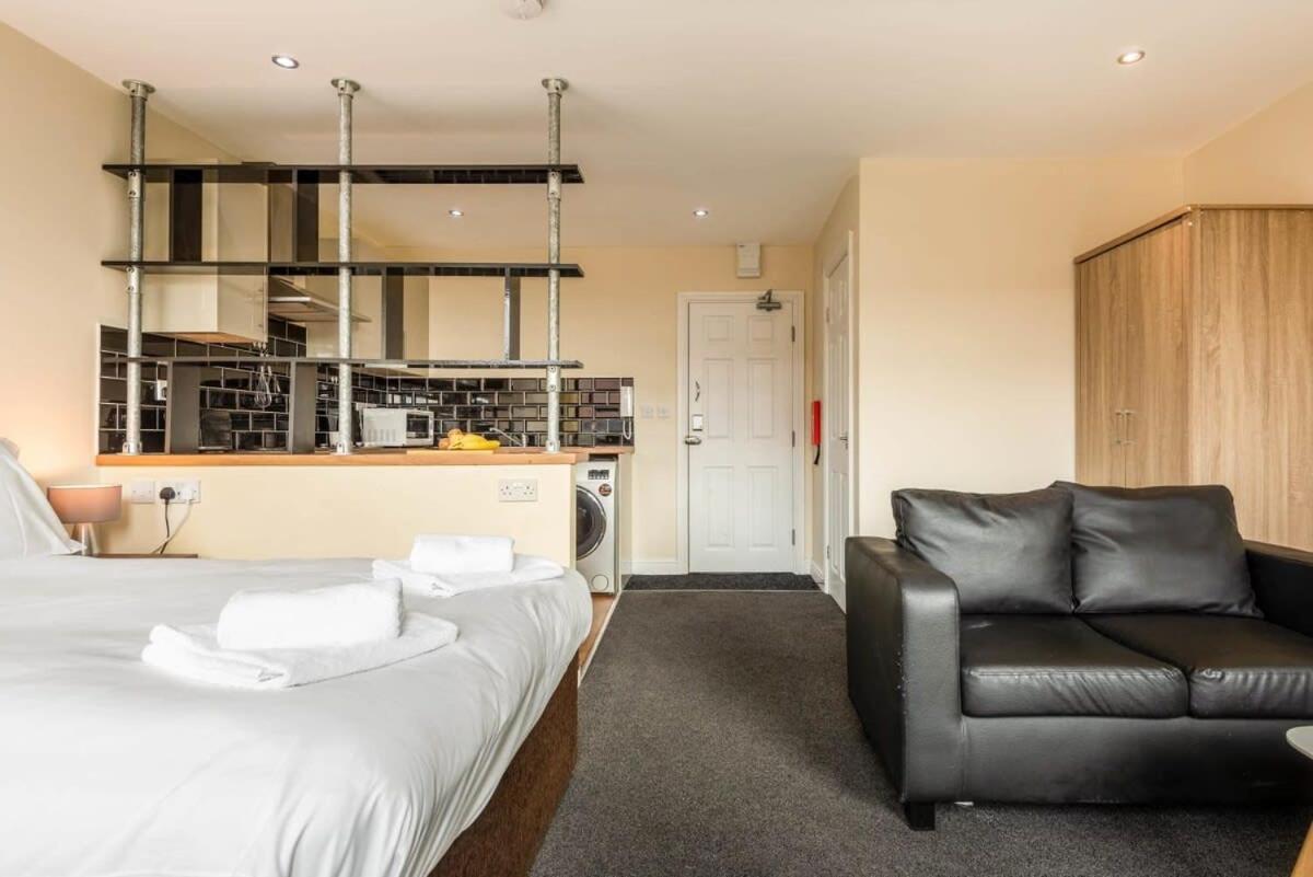 Modern & Bright Budget Studio In Central Doncaster Appartement Buitenkant foto