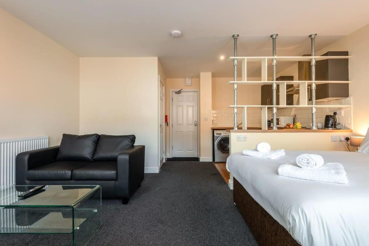 Modern & Bright Budget Studio In Central Doncaster Appartement Buitenkant foto